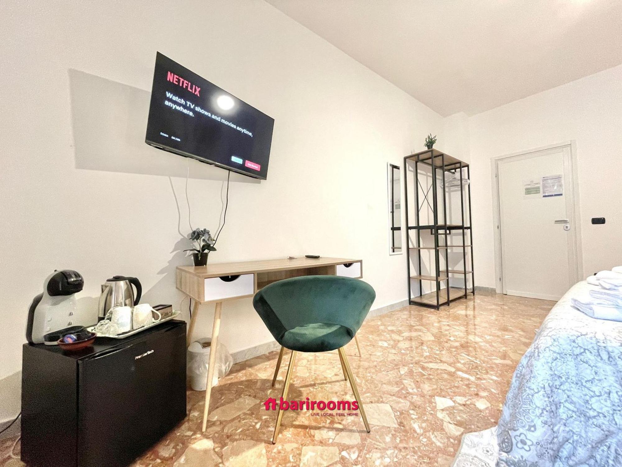 Barirooms Piccinni Luaran gambar