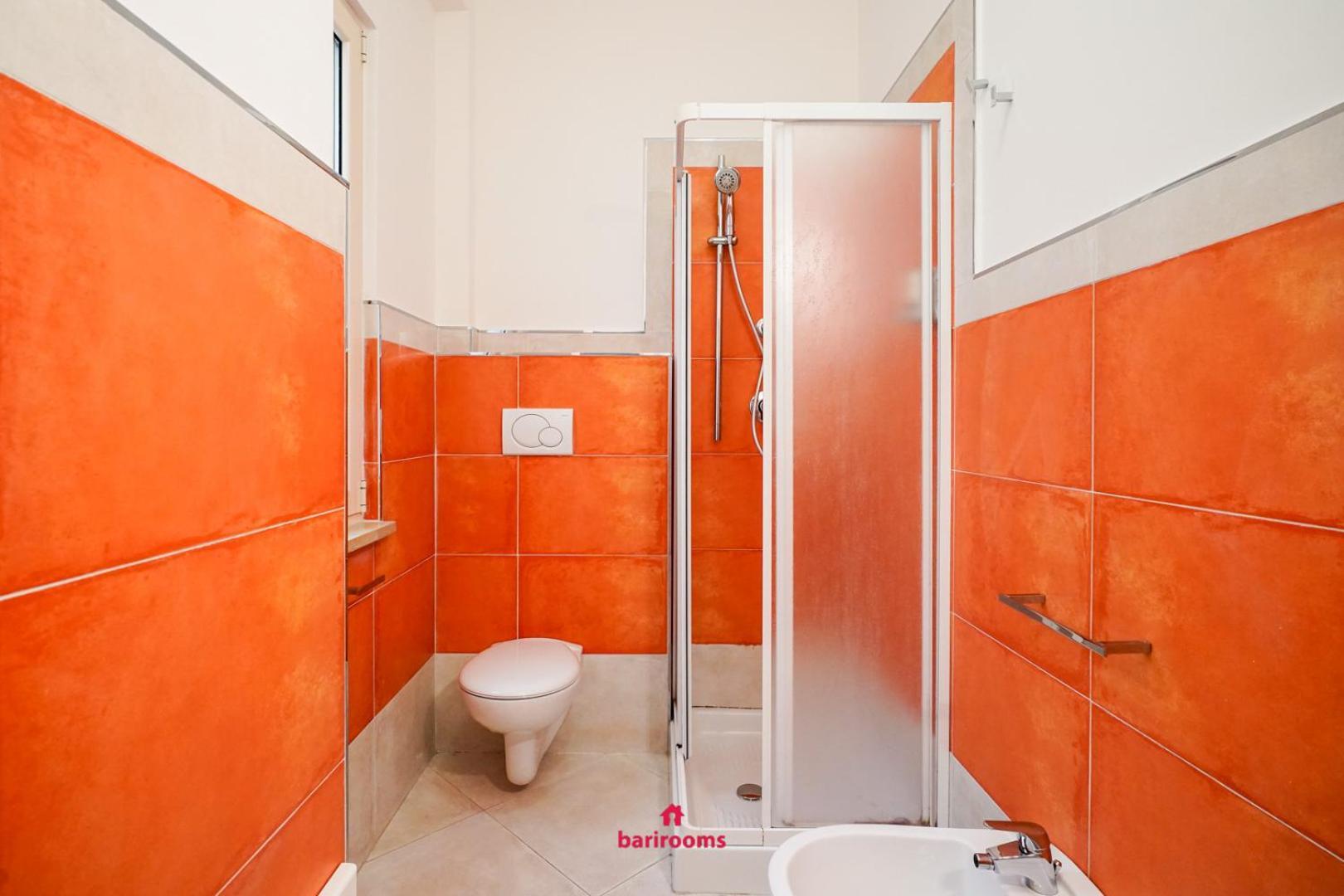 Barirooms Piccinni Luaran gambar